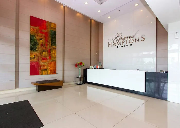 Apartment Elegant 2br In Upscale Bgc Fast Wifi Manila