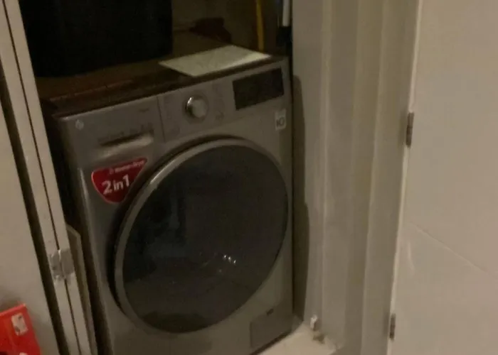 Elegant 2br In Upscale Bgc Fast Wifi Apartment *