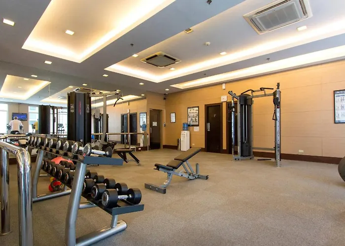 Apartment Elegant 2br In Upscale Bgc Fast Wifi Manila