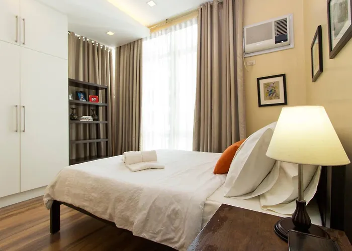 Elegant 2br In Upscale Bgc Fast Wifi *