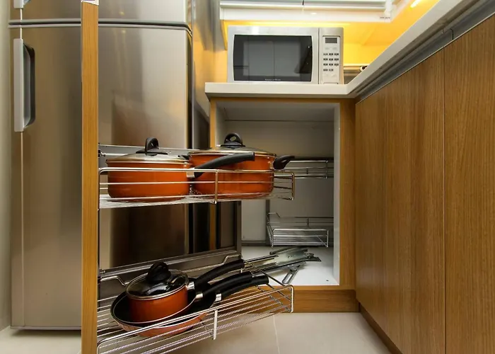 Elegant 2br In Upscale Bgc Fast Wifi