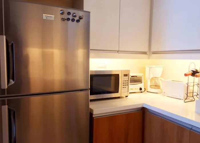 Apartment Elegant 2br In Upscale Bgc Fast Wifi