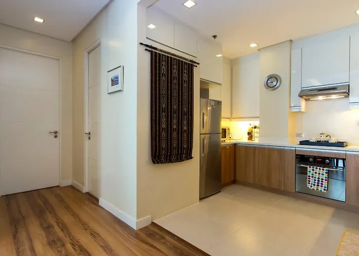 Elegant 2br In Upscale Bgc Fast Wifi Manila