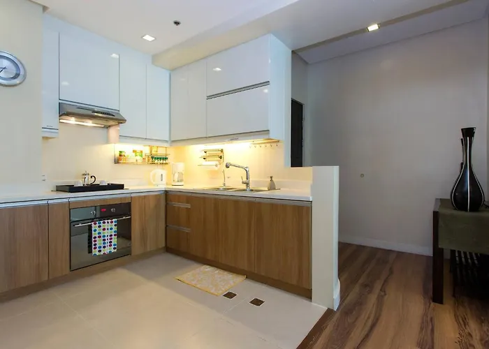 Elegant 2br In Upscale Bgc Fast Wifi * Manila